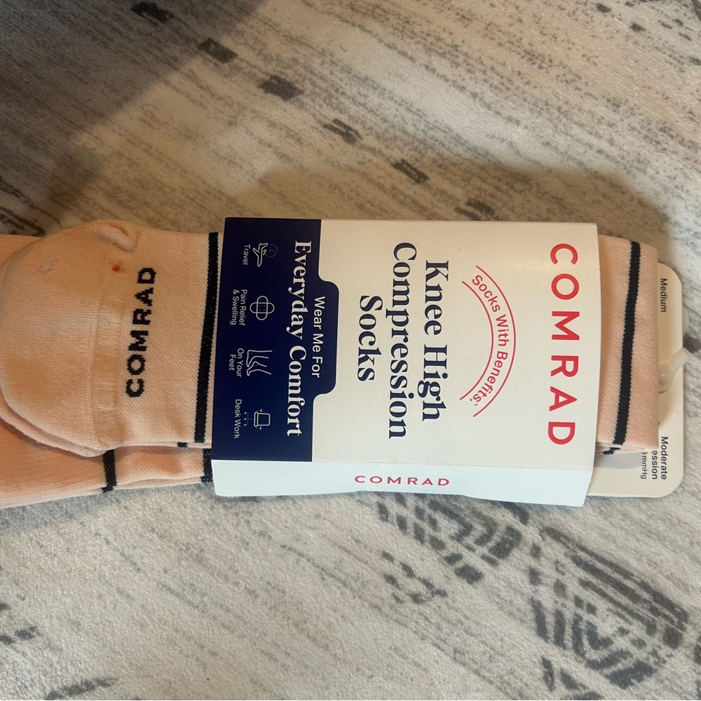 COMRAD Knee High Compression Socks for Men — Light Pink